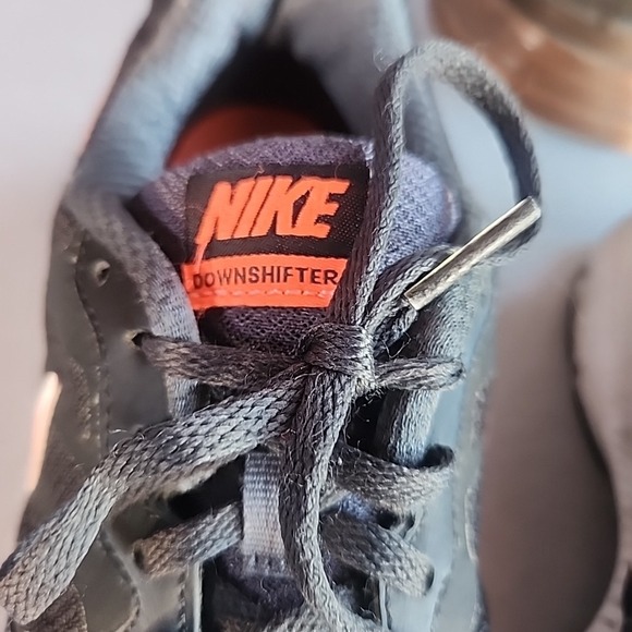 Nike Downshifter Black Orange White Trim Running Shoe Women's Size 8 - Picture 9 of 9